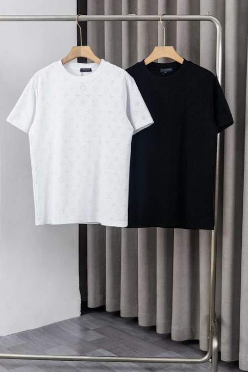 Picture of Louis Vuitton T Shirts Short _SKULVM-2XLjhtxY0568658